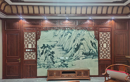 广宁中式仿古别墅客厅背景墙花格木作装饰